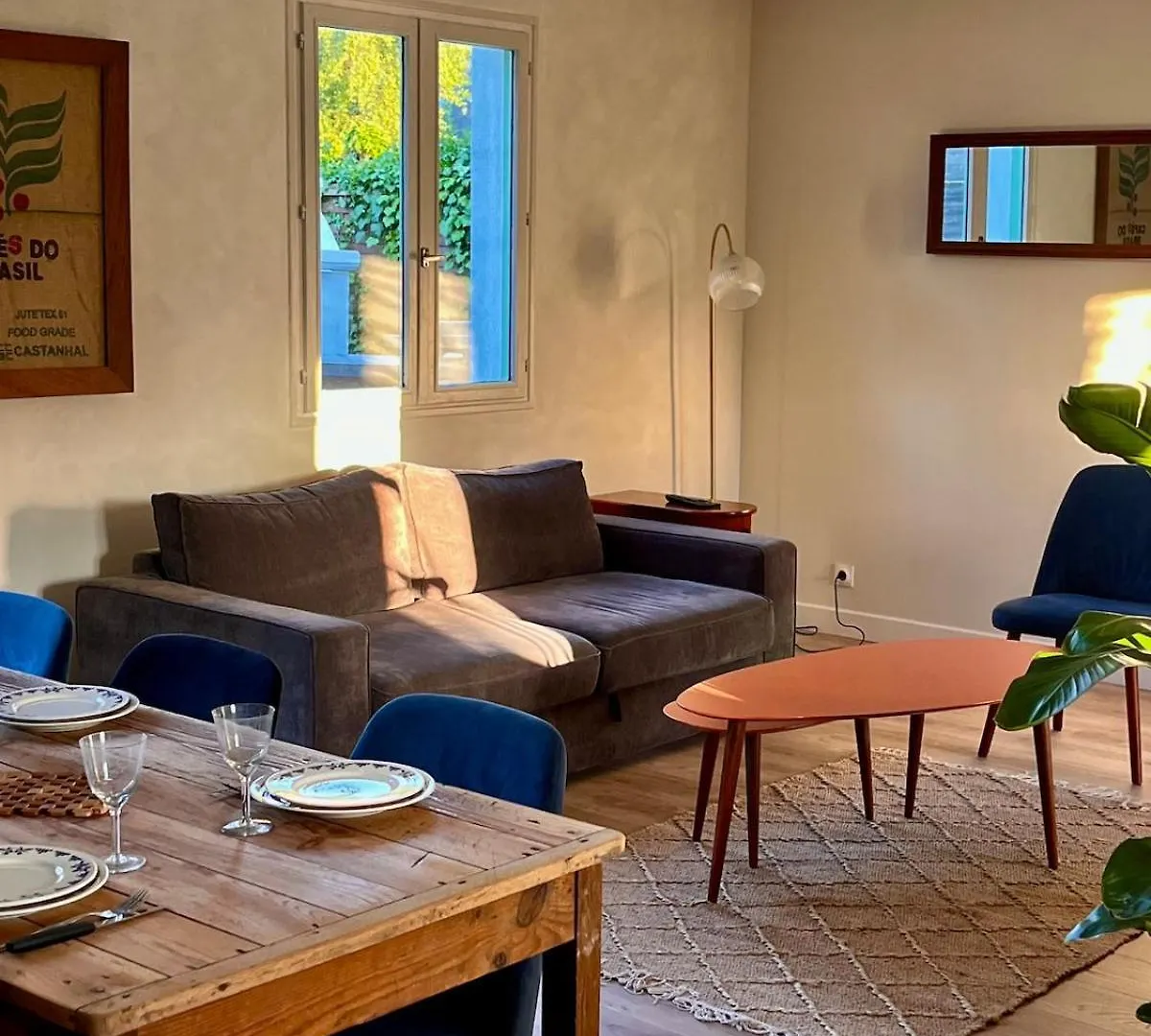 בית נופש סנט-קולומב Renovated House Near Beaches