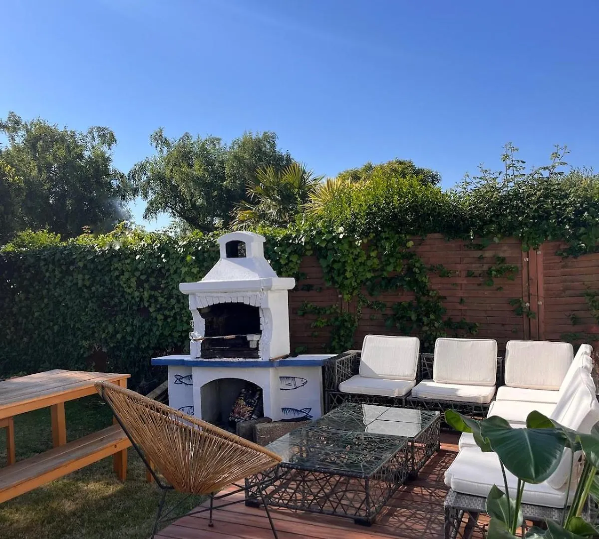 סנט-קולומב Renovated House Near Beaches
